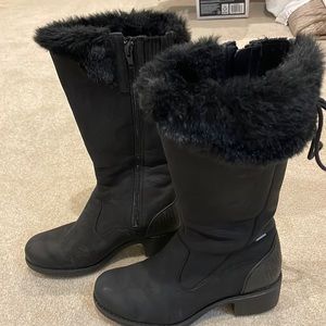 Mettle snow boots worn twice